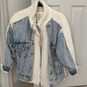 Blanknyc Bear Hug Sherpa Denim jacket